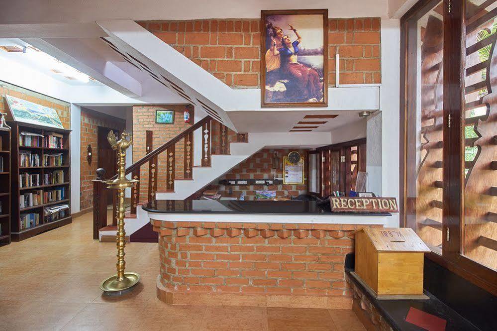 Beach And Lake Ayurvedic Resort, Kovalam Exterior foto